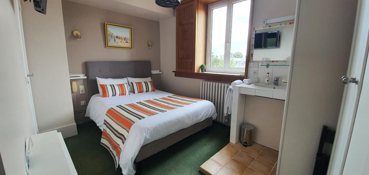 דוביל Hotel De La Cote Fleurie מראה חיצוני תמונה